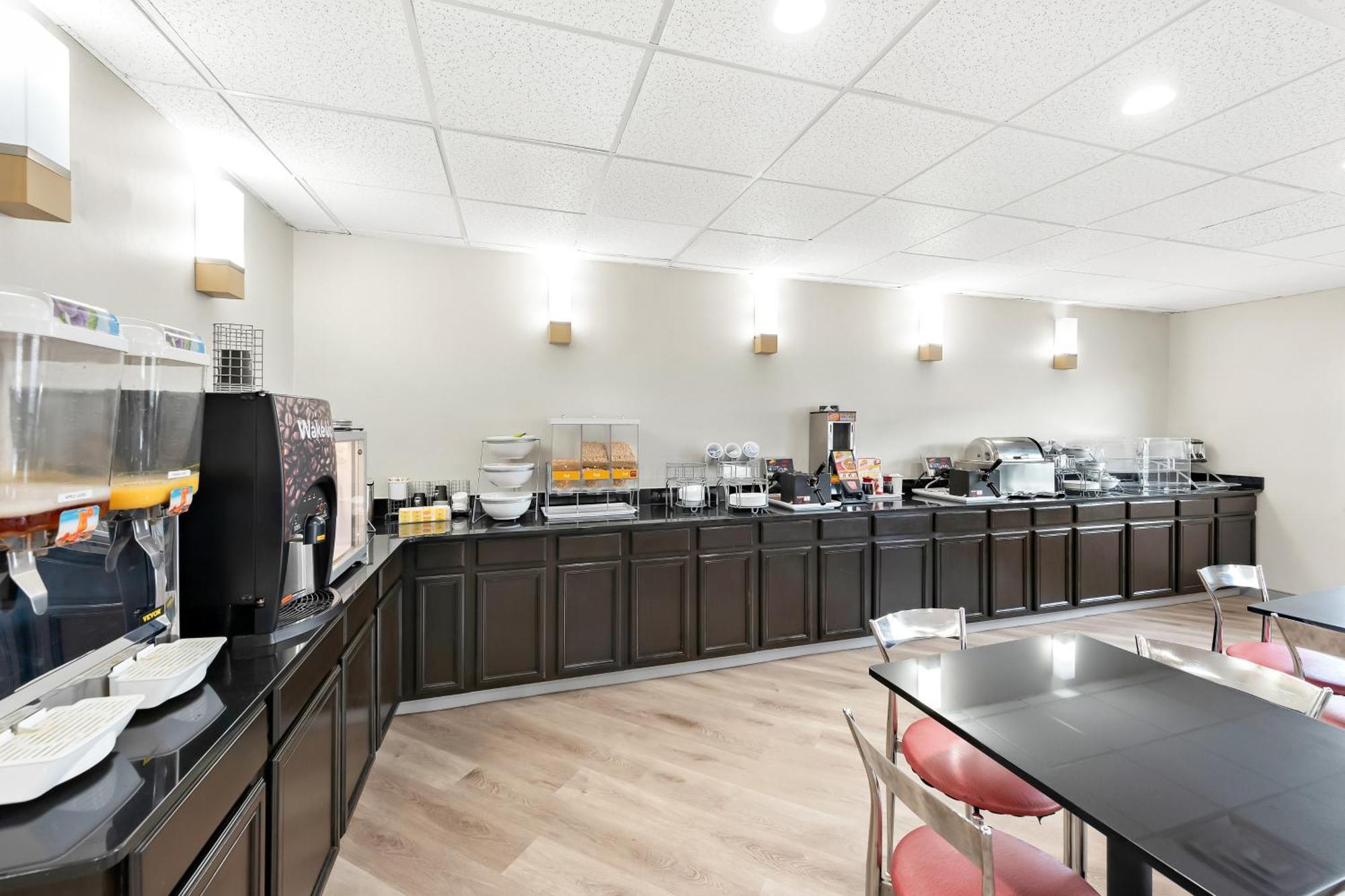 Comfort Suites Columbus Esterno foto
