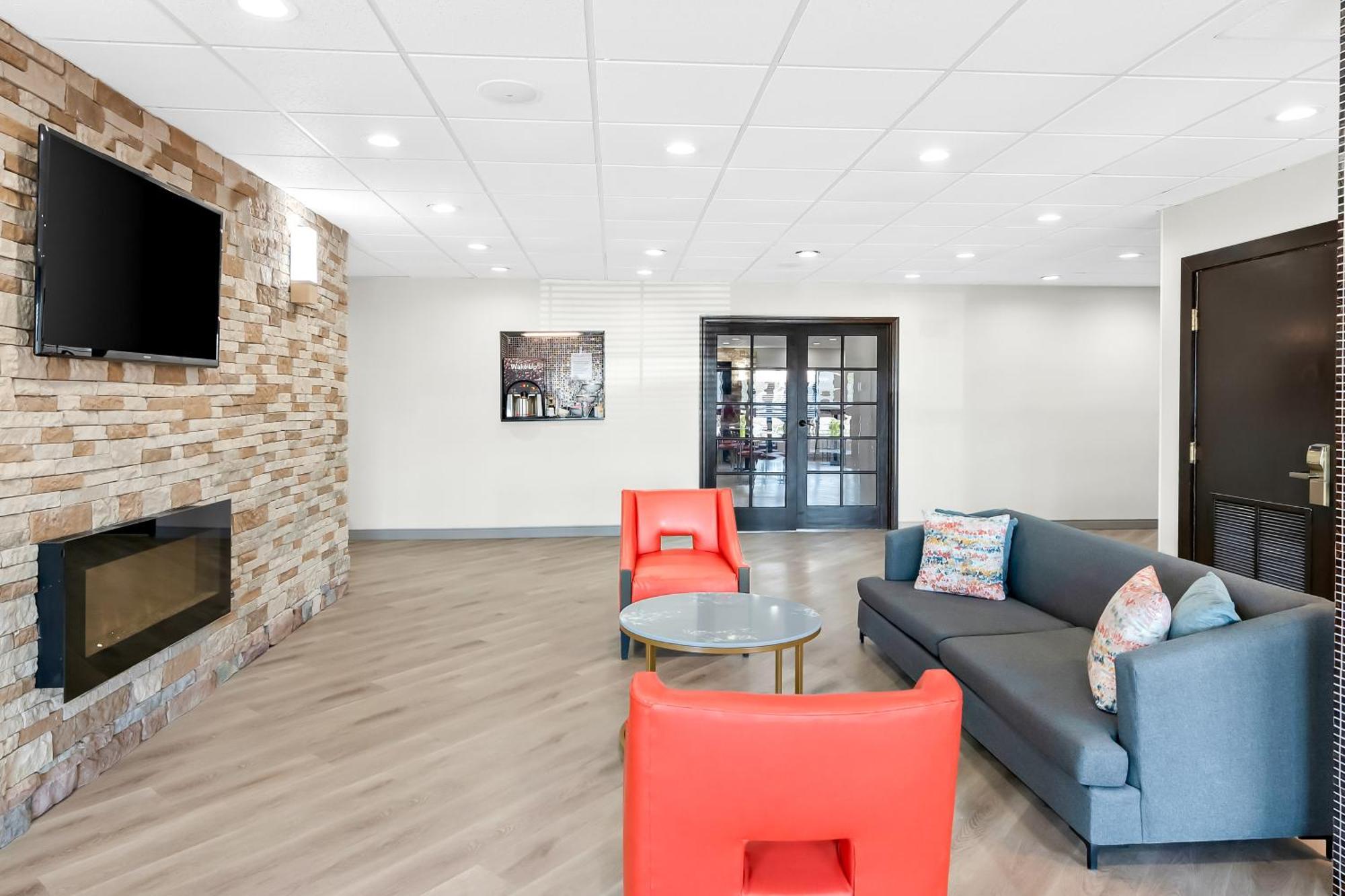 Comfort Suites Columbus Esterno foto