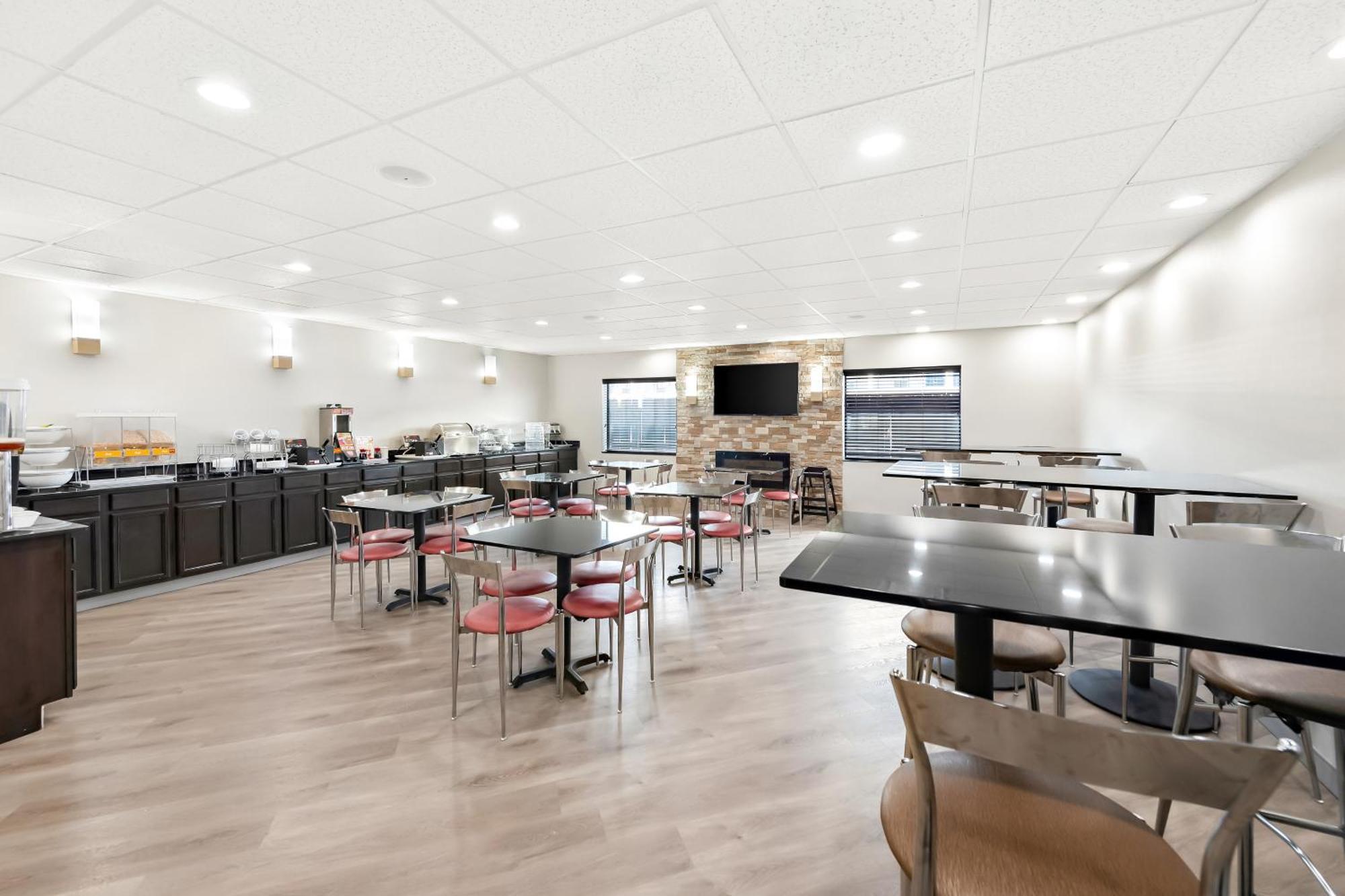 Comfort Suites Columbus Esterno foto